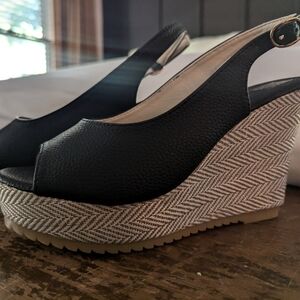 Black Peep-toe Wedges